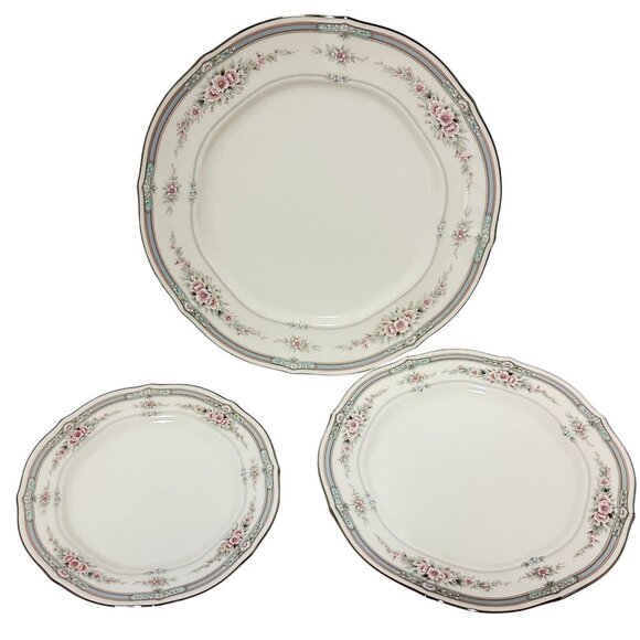 Noritake Ivory China Rothschild 7293 Plates Set Of 3 Floral Design Mint - Picture 1 of 8